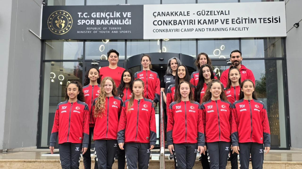 Ritmik Cimnastik Milli Takımı Güzelyalı’da