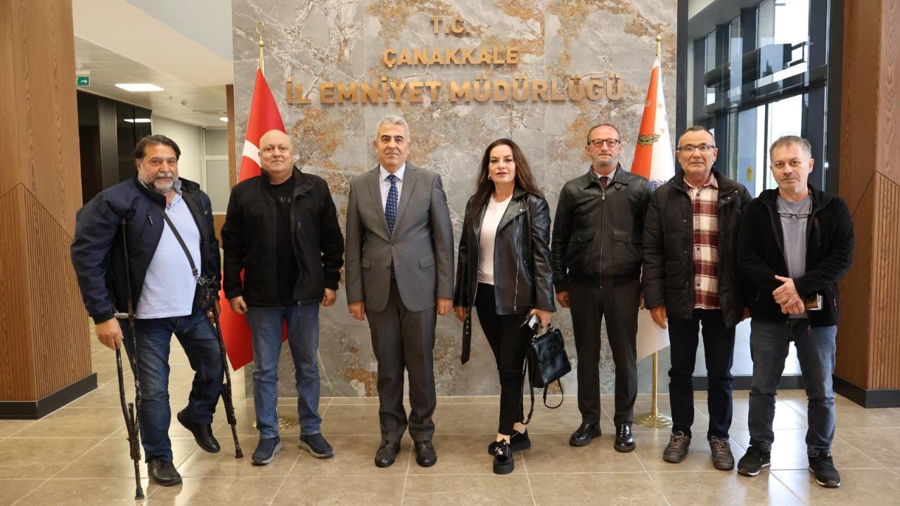 Çanakkale İnternet Gazetecilerinden Emniyet Müdürüne Ziyaret