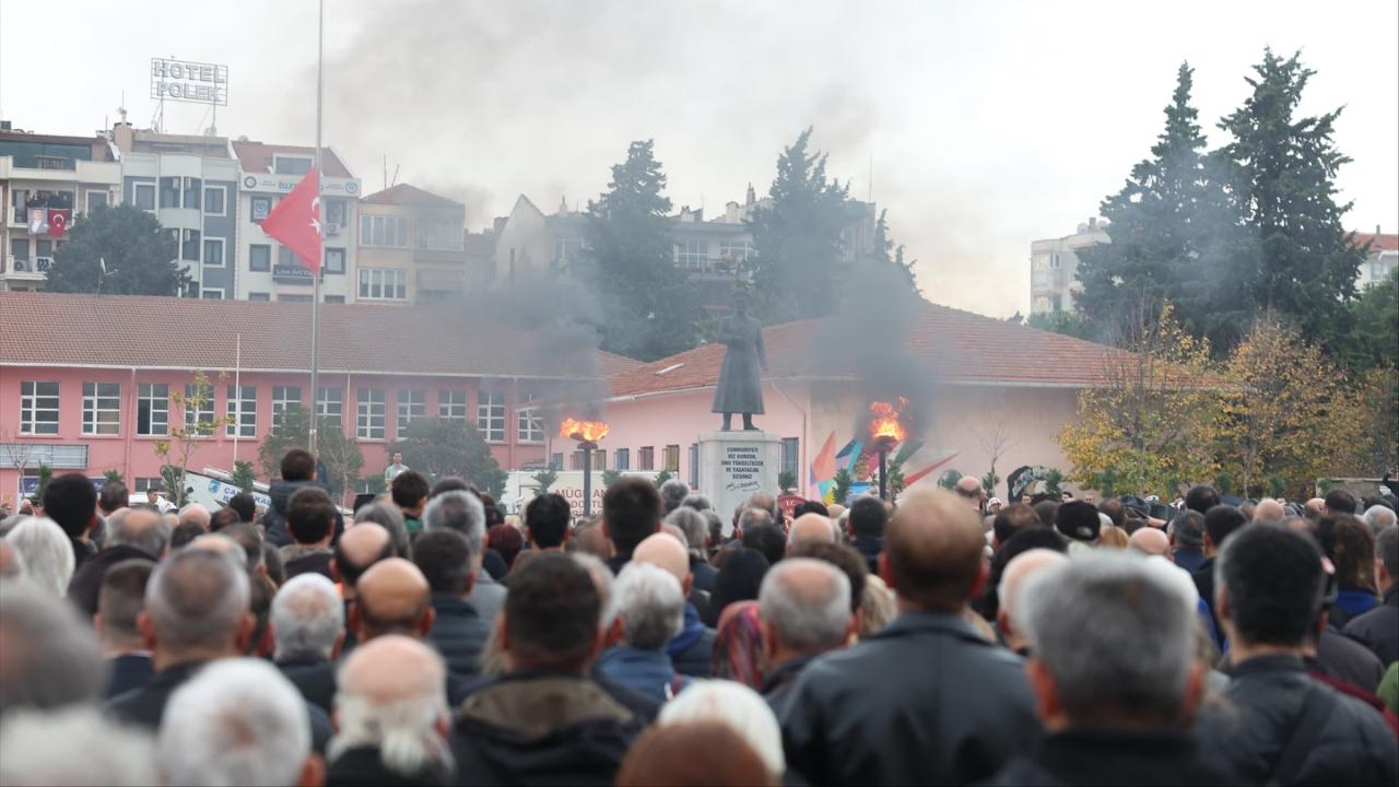 Çanakkale’de saat 09.05'te hayat durdu