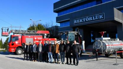 ÇOMÜ araç parkını yeni teleskopik kepçe ile güçlendirdi