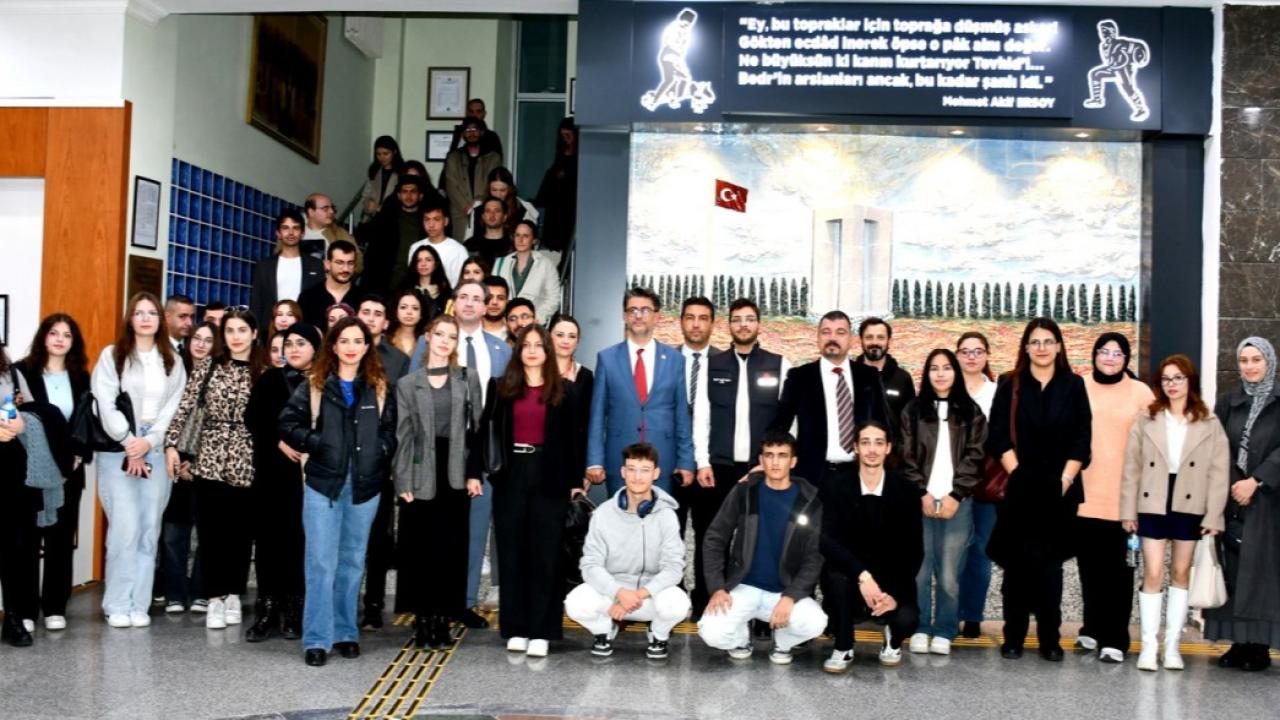 ÇOMÜ Öğrenci Senatosu 2025–2026 Akademik Yılı İlk Toplantısını Gerçekleştirdi