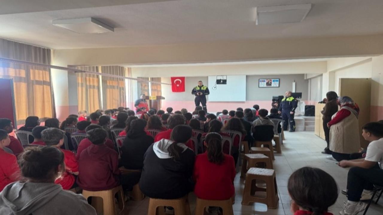 Jandarmadan trafik eğitimi