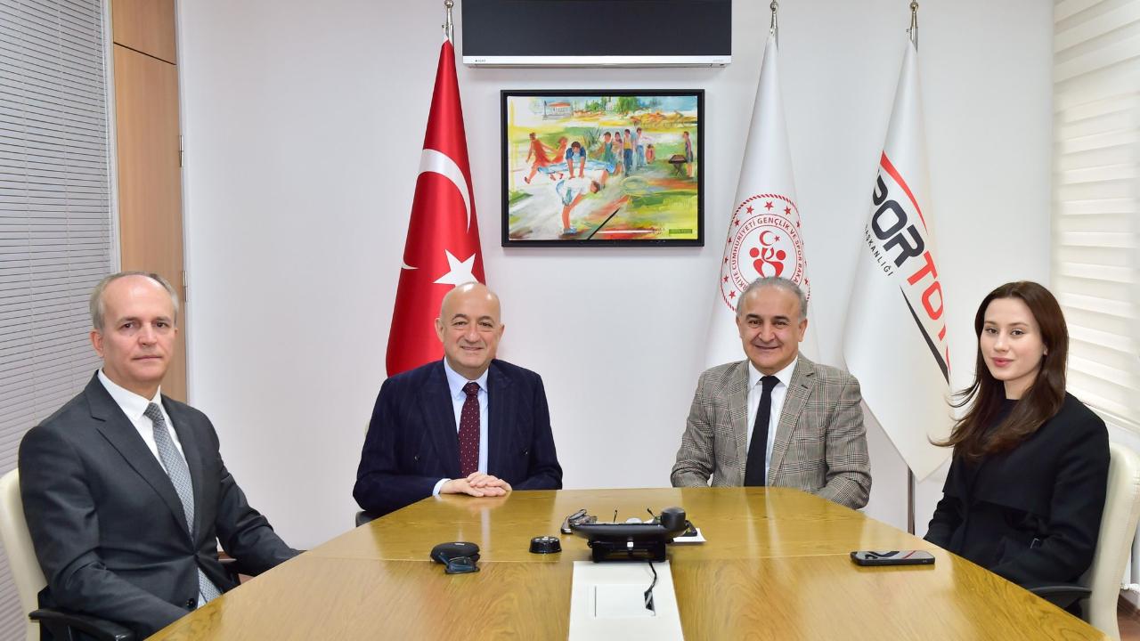 Kalkım’a 250 kapasiteli spor salonu ve futbol sahası