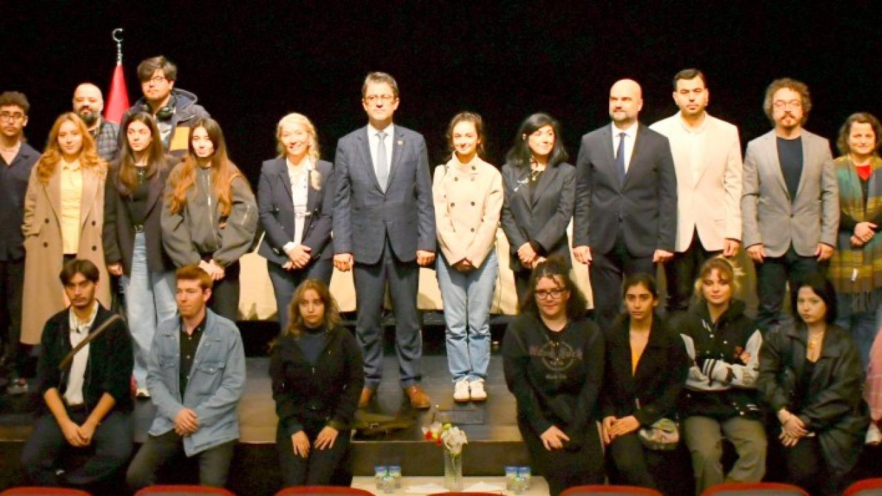 Rektörle Face2Face Sohbetleri Gerçekleştirildi