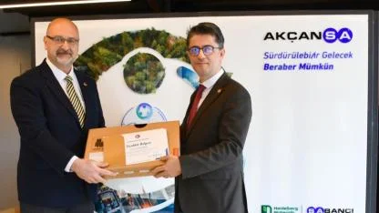 ÇOMÜ’de ödül töreni!