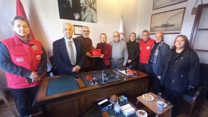 İYİ Parti’den şehit ailelerine anlamlı ziyaret