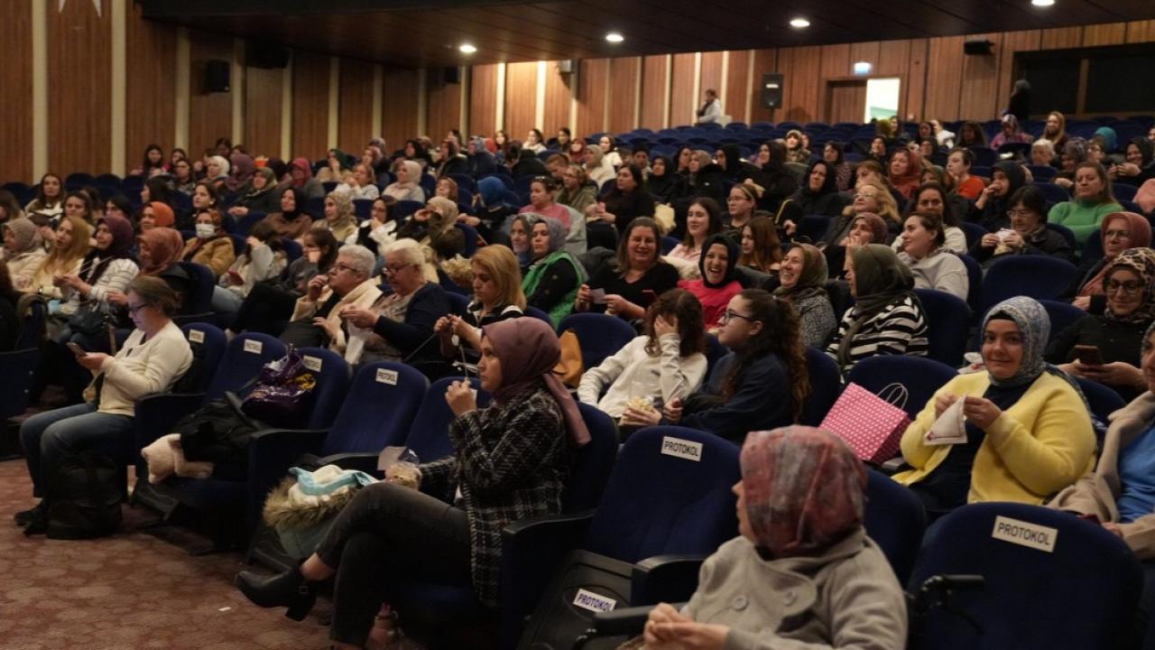 Biga Belediyesi’nden “El İşini Al Gel” etkinliği