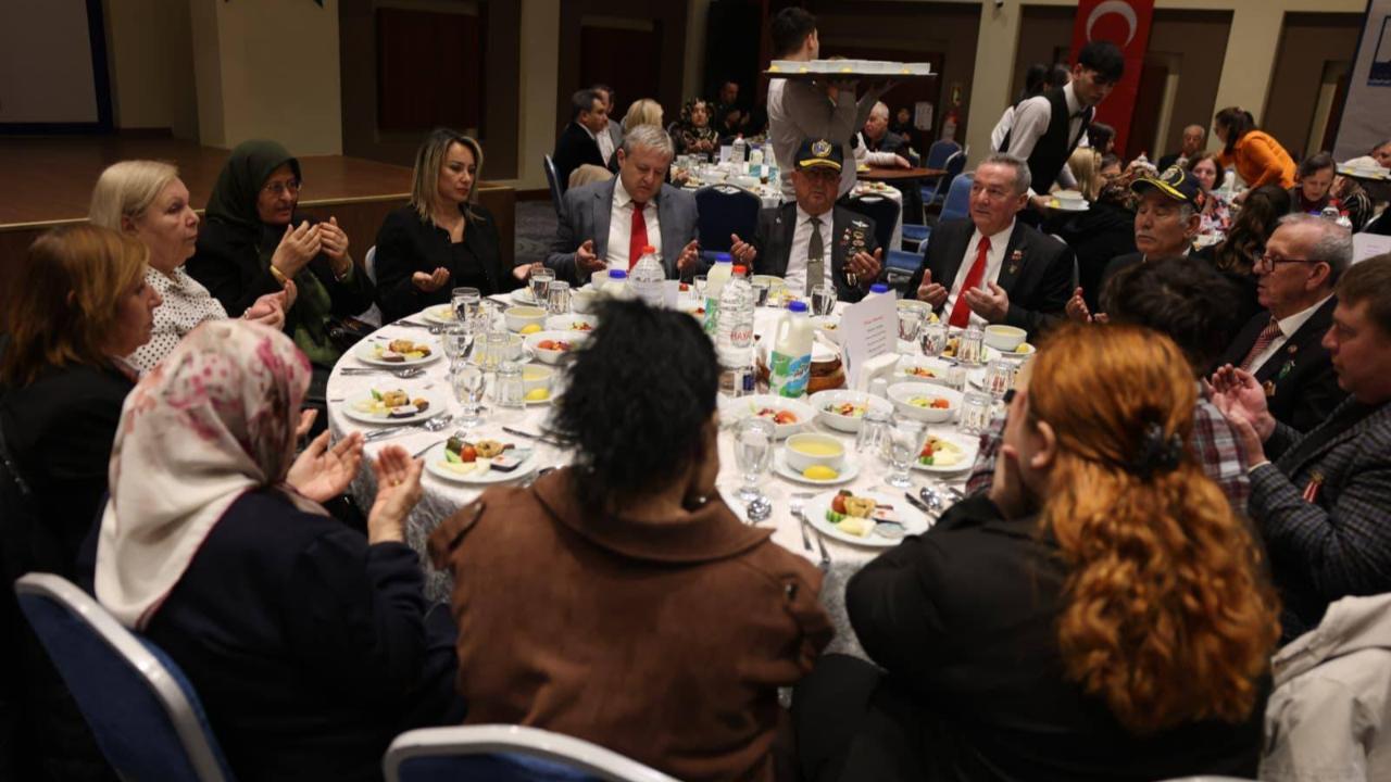 Çanakkale’de anlamlı iftar