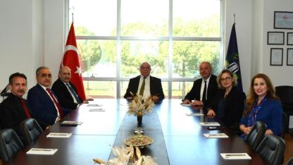 Defterdarlık heyetinden Çanakkale Ticaret Borsası’na ziyaret