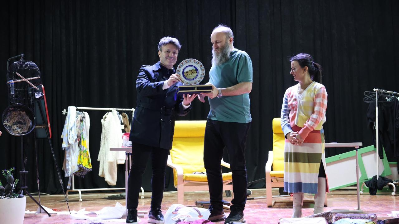 “Hangisi Gerçek” Gelibolu’da sahnelendi