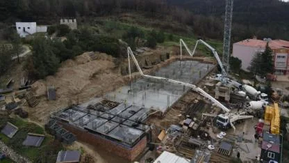 İnsan ve Toplum Bilimleri Fakültesi inşaatı tüm hızıyla sürüyor