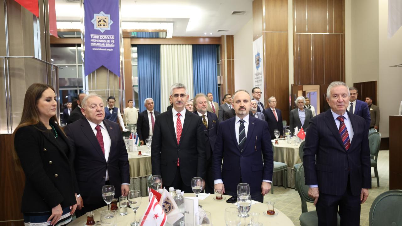 Bülent Turan, Türk Dünyası Mühendisler ve Mimarlar Birliği’nin genel kurul ve iftar programına katıldı