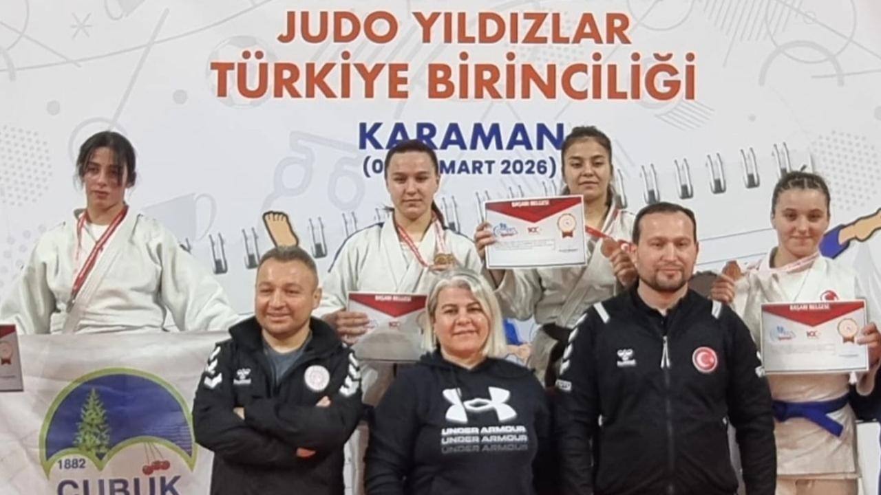 Ecem Özden kentin gururu oldu!