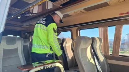 Okul servis araçları denetleniyor