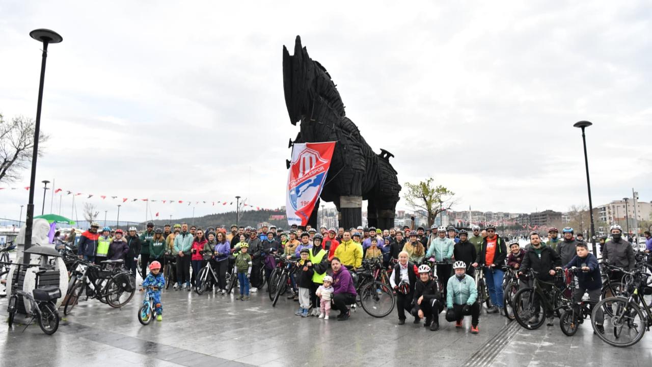 Bisikletliler buluştu