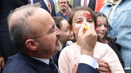 Bülent Turan’dan 23 Nisan mesajı: “Milli irade tarihi bir kırılmanın adıdır”