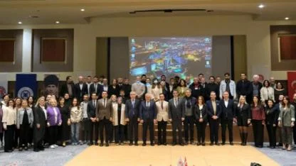 ÇOMÜ’de Yapay Zeka Destekli Proje Yazma Eğitimi gerçekleştirildi