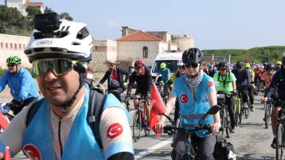 Gelibolu Yarımadası'nda Şehitlere Saygı Sürüşü