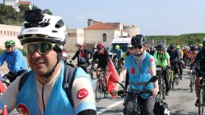 Gelibolu Yarımadası'nda Şehitlere Saygı Sürüşü