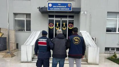 Jandarmadan kaçamadılar; 14 tutuklama!
