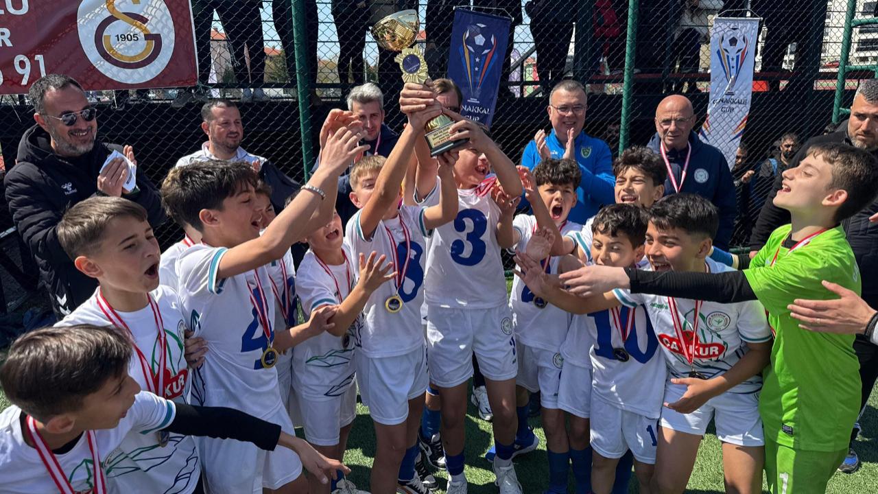 Kepez’de futbol şöleni