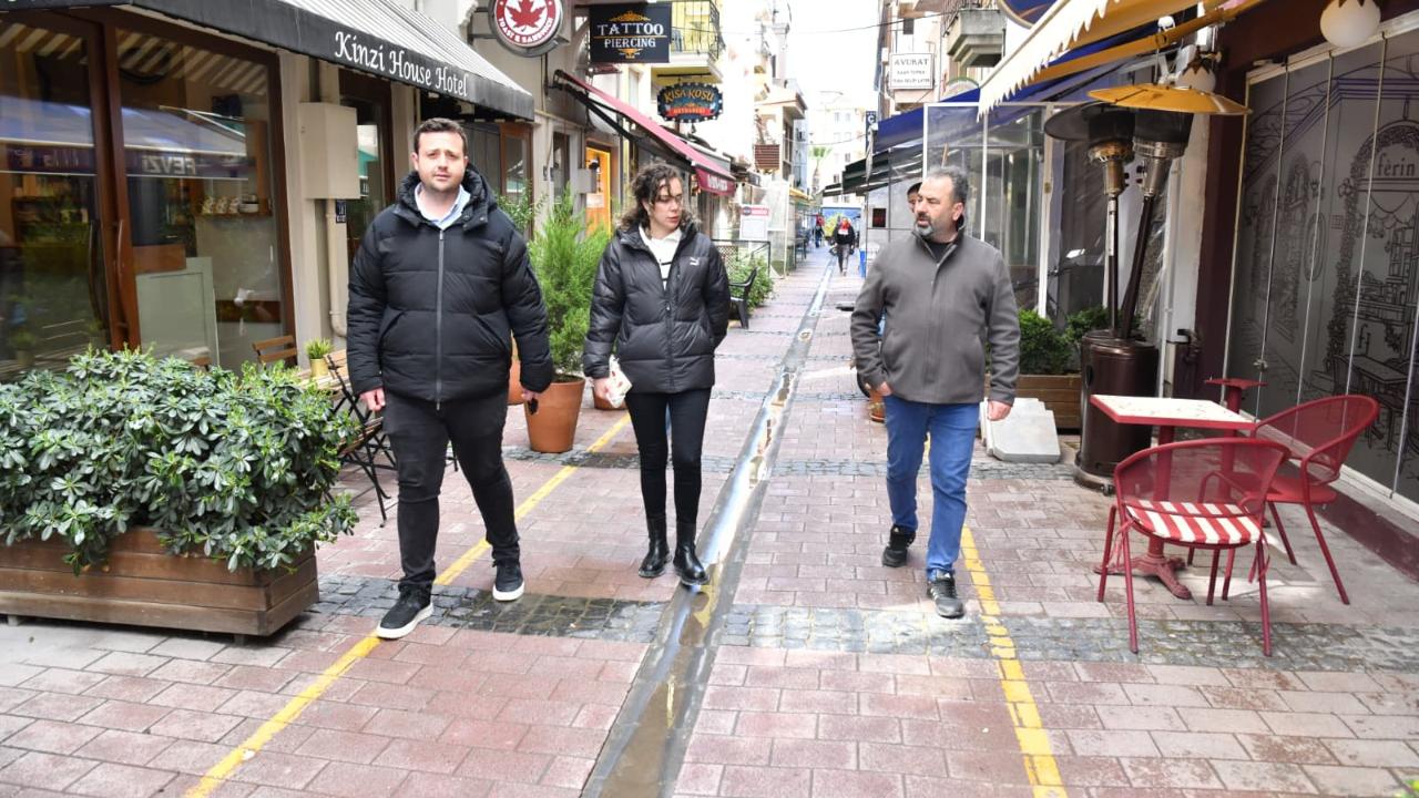 Muhtarlarla birlikte sorunlar yerinde tespit ediliyor