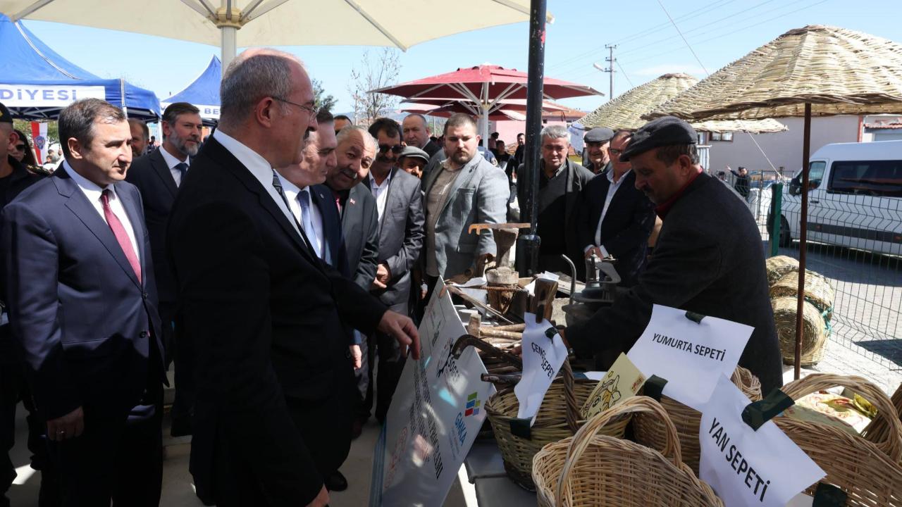 Usta Ellerde Yaşayan Miras Projesi tanıtıldı