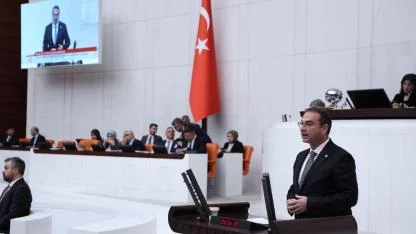 Uz; “Bu bir uyarıdır. Bu bir çağrıdır”