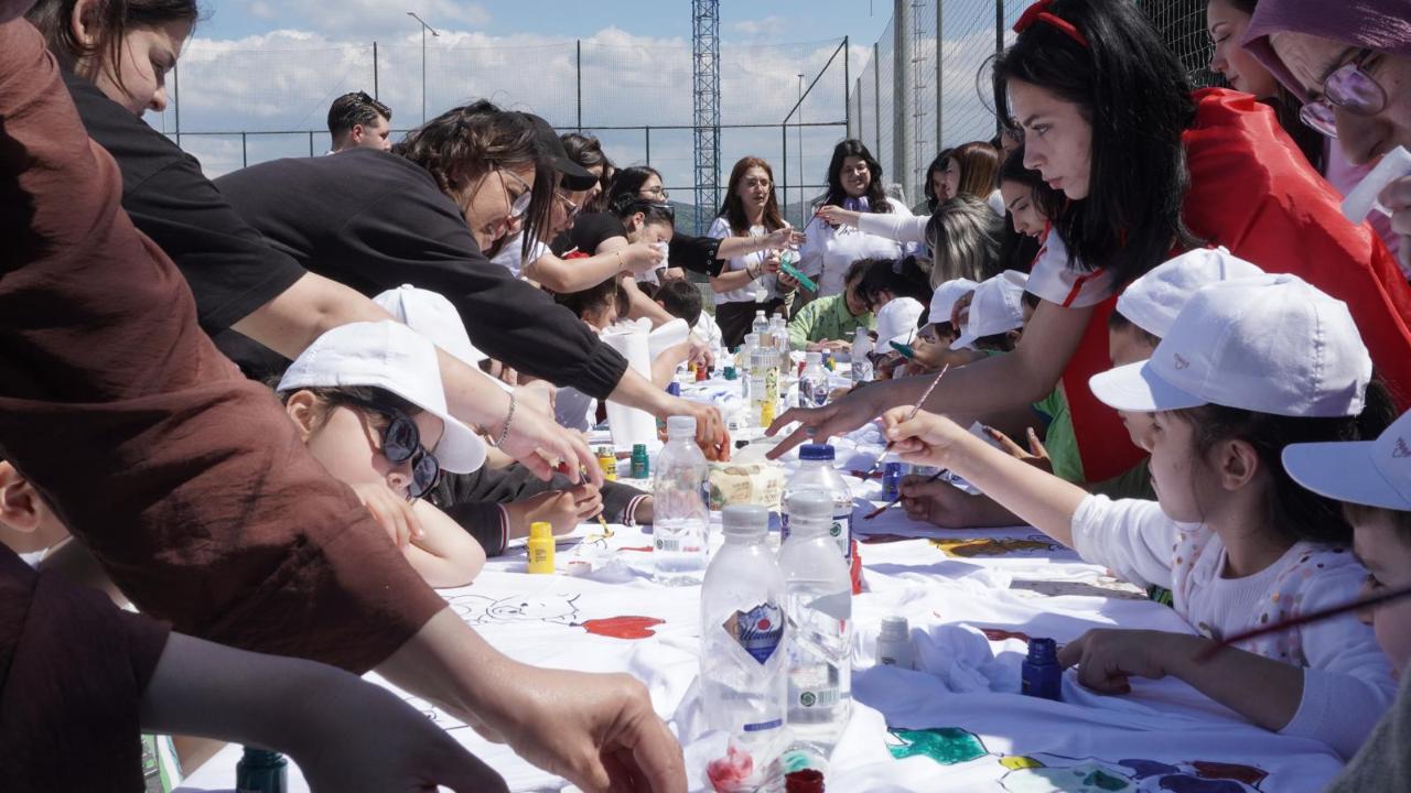 “Birlikte Engel Yok” Projesiyle kalplere dokundular